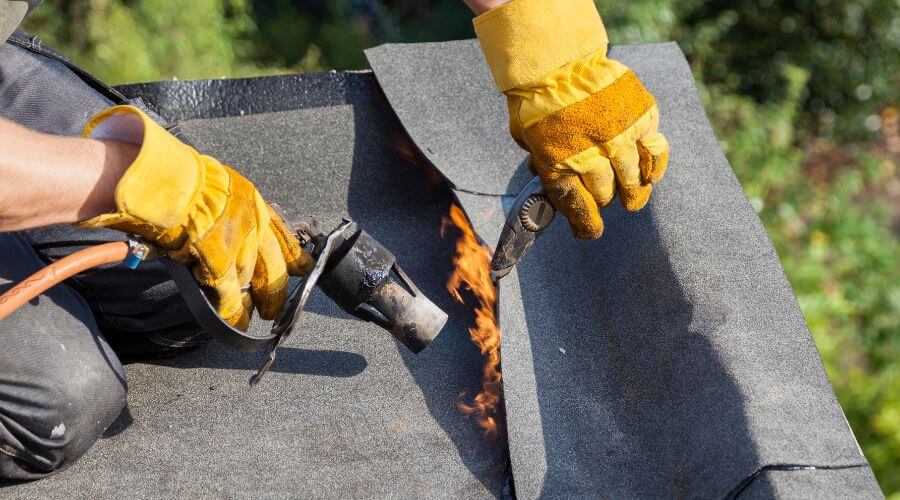 Professional residential roofers in Ducor, CA